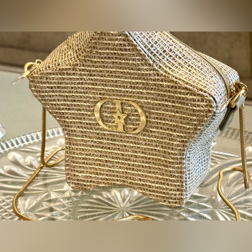 Original & Authentic!DIOR Star-Shaped Trousseau Cosmetic Bag w goldChain Strap - Picture 8 of 16